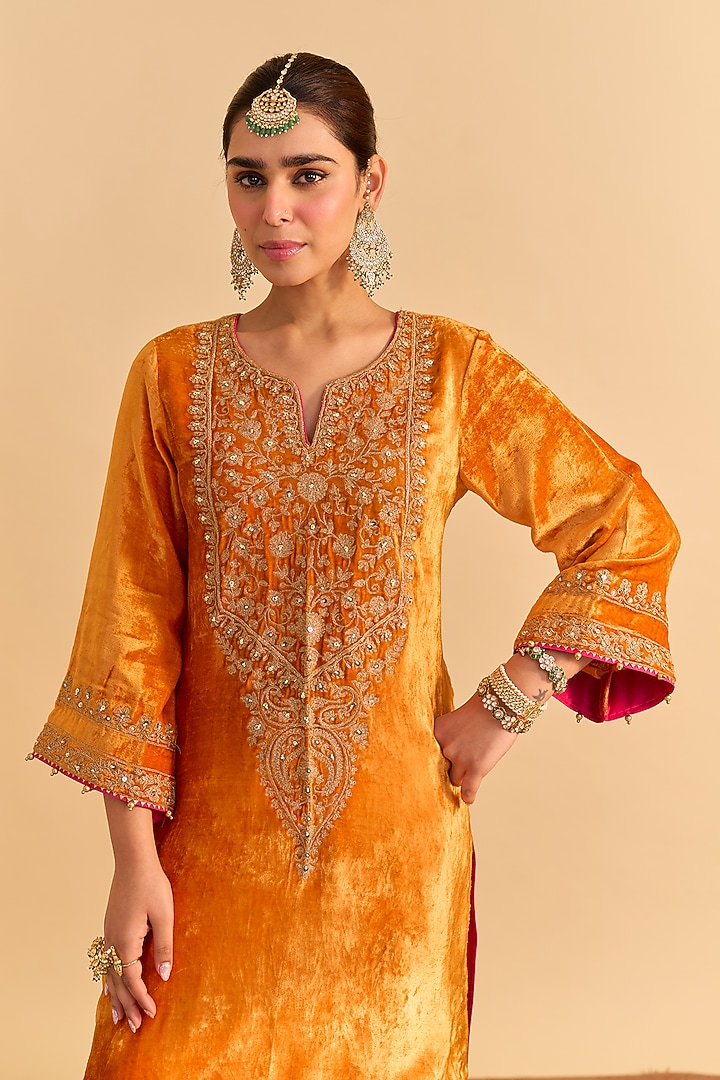 Orange Velvet Silk Embroidered Kurta Set by Sheetal Batra at Pernia's Pop Up Shop