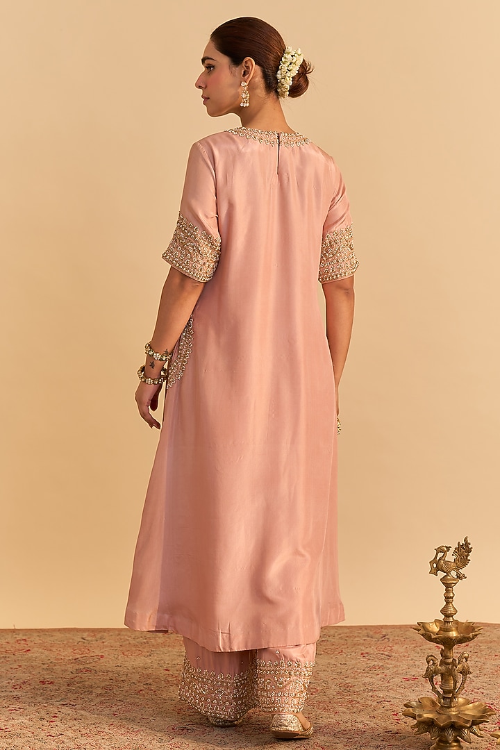 Rose Pink Habutai Silk Dabka Embellished Kurta Set by Sheetal Batra at Pernia's Pop Up Shop