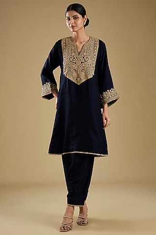 Deep Blue Pure Uppada Silk Embroidered Kurta Set For Girls by Sheetal Batra - Kids