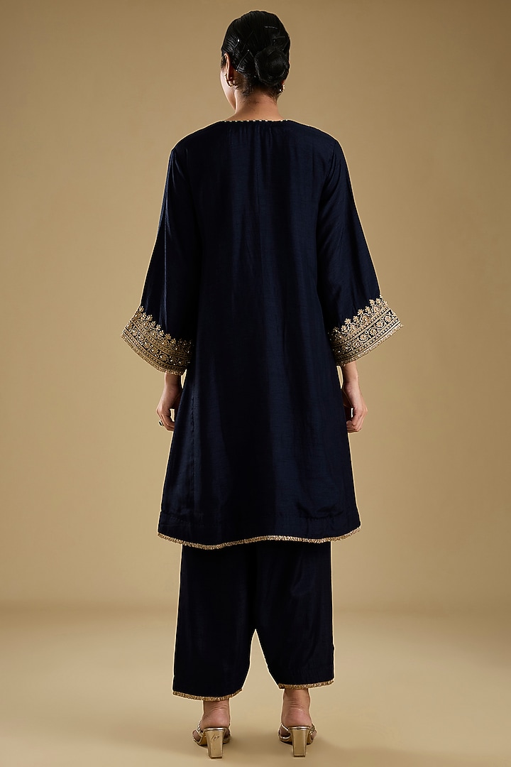 Deep Blue Pure Uppada Silk Embroidered Kurta Set For Girls by Sheetal Batra - Kids at Pernia's Pop Up Shop