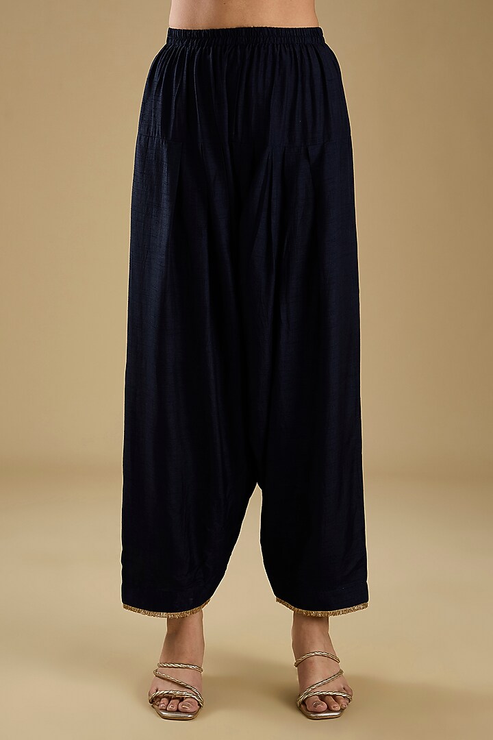 Deep Blue Pure Uppada Silk Embroidered Kurta Set For Girls by Sheetal Batra - Kids at Pernia's Pop Up Shop