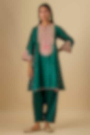 Green Silk Chanderi Tilla Embroidered Kurta Set For Girls by Sheetal Batra - Kids at Pernia's Pop Up Shop