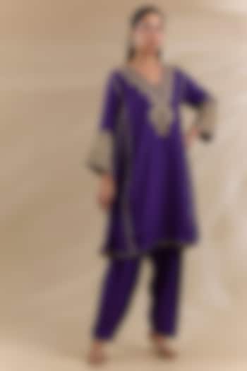 Purple Uppada Silk Kurta Set For Girls by Sheetal Batra - Kids at Pernia's Pop Up Shop