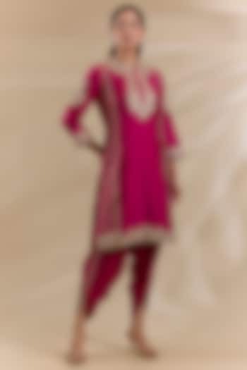 Hot Pink Chanderi Silk Kashmiri Tilla Embroidered Kurta Set For Girls by Sheetal Batra - Kids at Pernia's Pop Up Shop