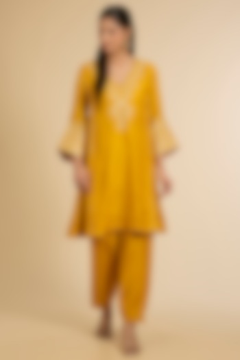 Mustard Uppada Silk Kurta Set For Girls by Sheetal Batra - Kids at Pernia's Pop Up Shop
