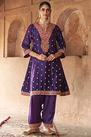 Deep Purple Silk Chanderi Banarasi Embroidered Kurta Set For Girls by Sheetal Batra - Kids