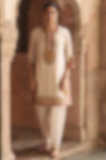 Daisy Ivory Silk Chanderi Banarasi Embroidered Kurta Set For Girls by Sheetal Batra - Kids at Pernia's Pop Up Shop