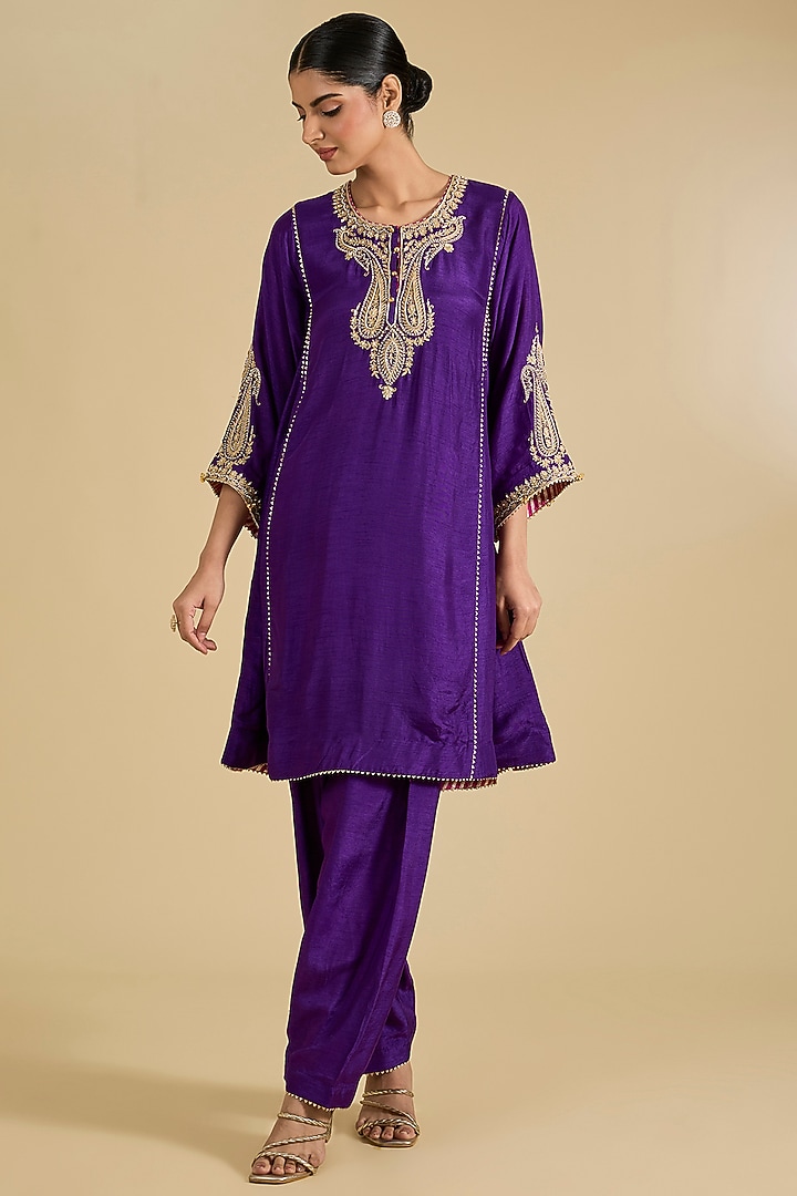 Purple Pure Uppada Silk Embroidered Choga Kurta Set For Girls by Sheetal Batra - Kids at Pernia's Pop Up Shop
