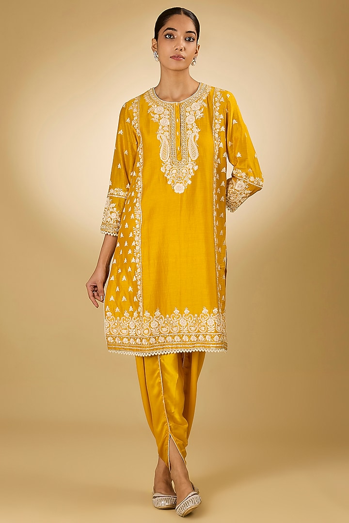 Yellow Pure Silk Chanderi Gota Embroidered Kurta Set For Girls by Sheetal Batra - Kids at Pernia's Pop Up Shop