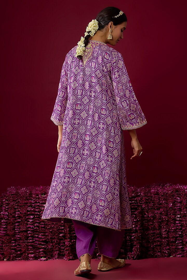Purple Upada Silk Embroidered Kurta Set For Girls by Sheetal Batra - Kids at Pernia's Pop Up Shop