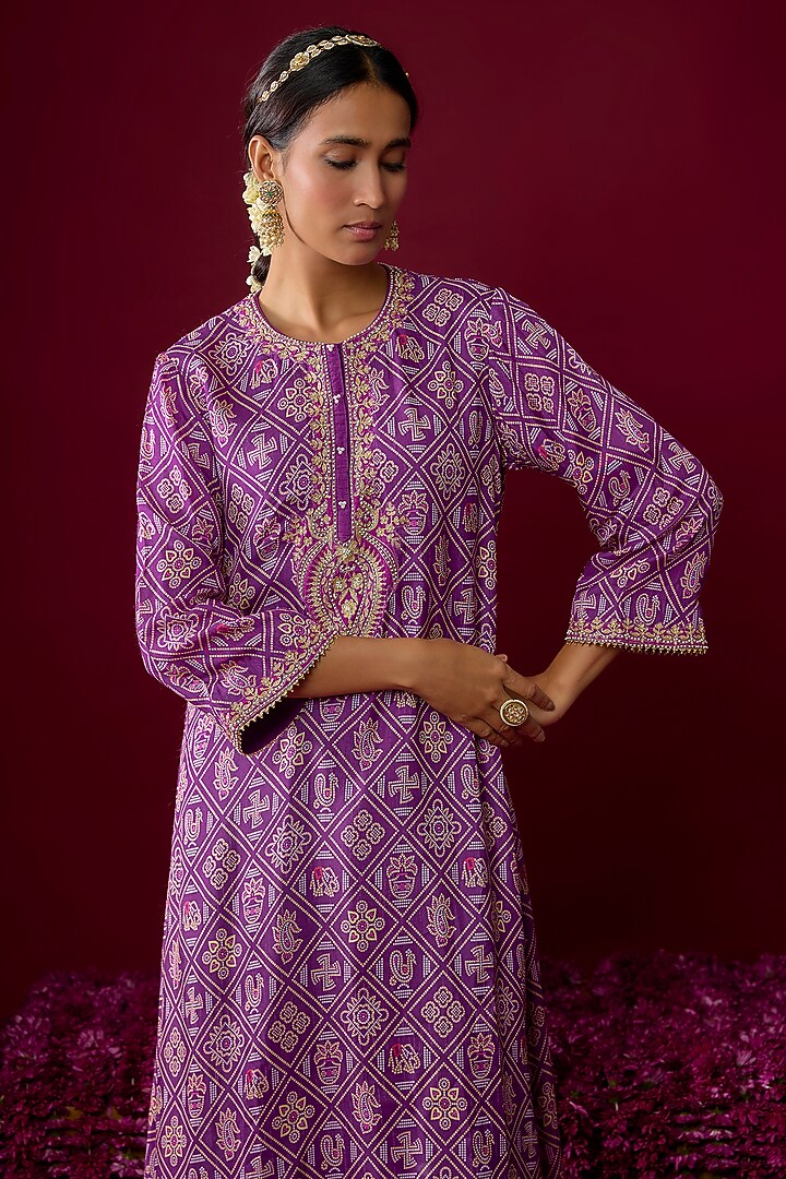 Purple Upada Silk Embroidered Kurta Set For Girls by Sheetal Batra - Kids at Pernia's Pop Up Shop