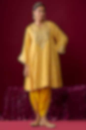 Mustard Yellow Upada Silk Embroidered Kurta Set For Girls by Sheetal Batra - Kids at Pernia's Pop Up Shop