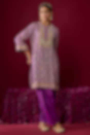 Purple Upada Silk Tilla Embroidered Kurta Set For Girls by Sheetal Batra - Kids at Pernia's Pop Up Shop