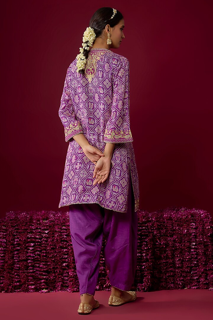Purple Upada Silk Tilla Embroidered Kurta Set For Girls by Sheetal Batra - Kids at Pernia's Pop Up Shop