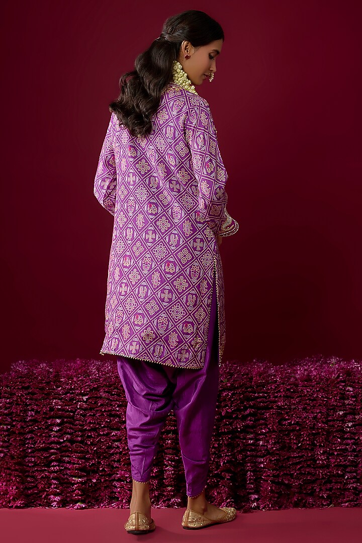 Purple Upada Silk Tilla Embroidered Kurta Set For Girls by Sheetal Batra - Kids at Pernia's Pop Up Shop