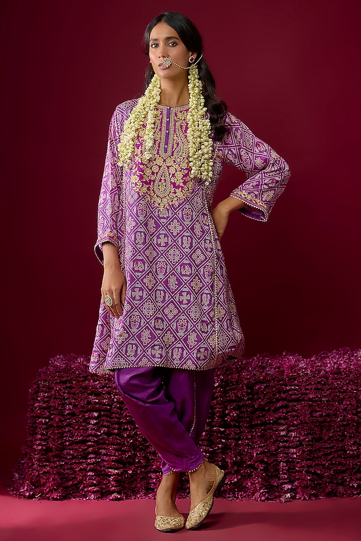Purple Upada Silk Tilla Embroidered Kurta Set For Girls by Sheetal Batra - Kids at Pernia's Pop Up Shop