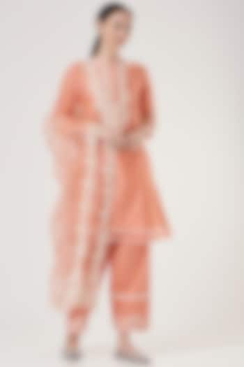 Peach Dori Embroidered Kurta Set For Girls by Sheetal Batra - Kids at Pernia's Pop Up Shop