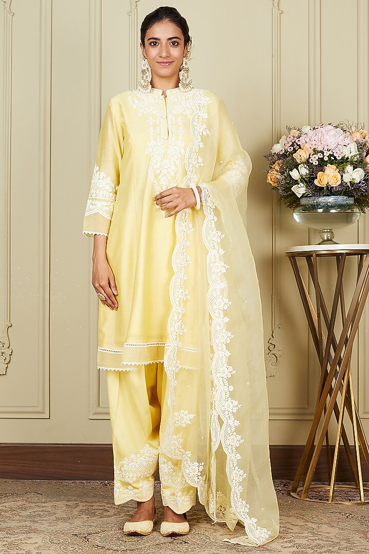 Lemon Yellow A-line Silk Chanderi Short Kurta Set For Girls by Sheetal Batra - Kids at Pernia's Pop Up Shop