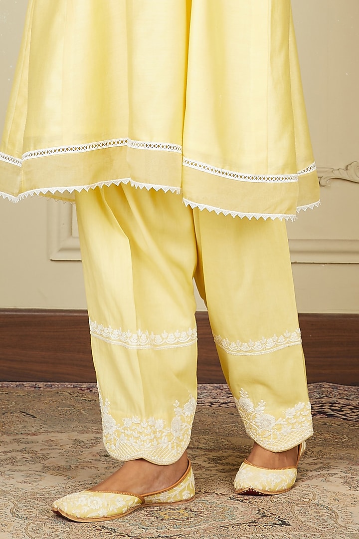 Lemon Yellow Silk Chanderi A-line Short Kurta Set For Girls by Sheetal Batra - Kids at Pernia's Pop Up Shop