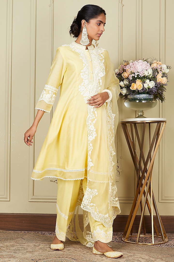 Lemon Yellow Silk Chanderi A-line Short Kurta Set For Girls by Sheetal Batra - Kids at Pernia's Pop Up Shop
