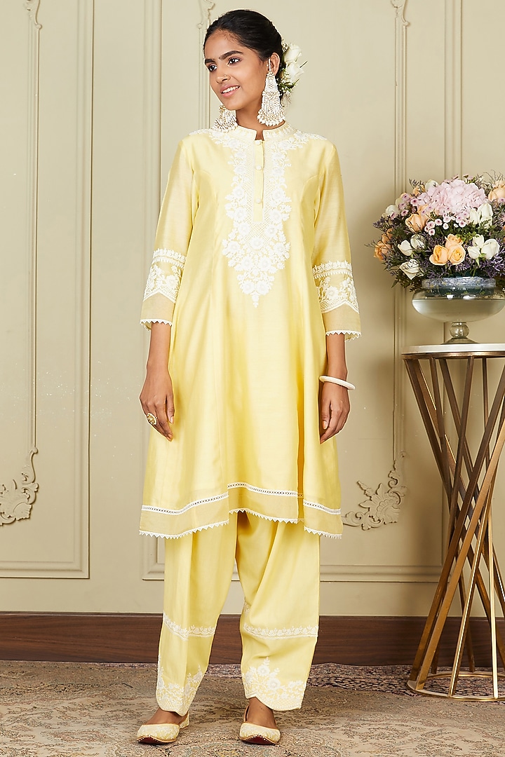 Lemon Yellow Silk Chanderi A-line Short Kurta Set For Girls by Sheetal Batra - Kids at Pernia's Pop Up Shop