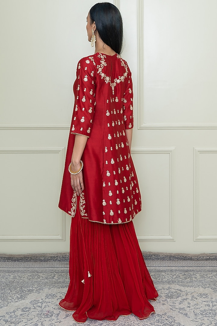 Scarlet Red Georgette Gharara Set For Girls by Sheetal Batra - Kids at Pernia's Pop Up Shop