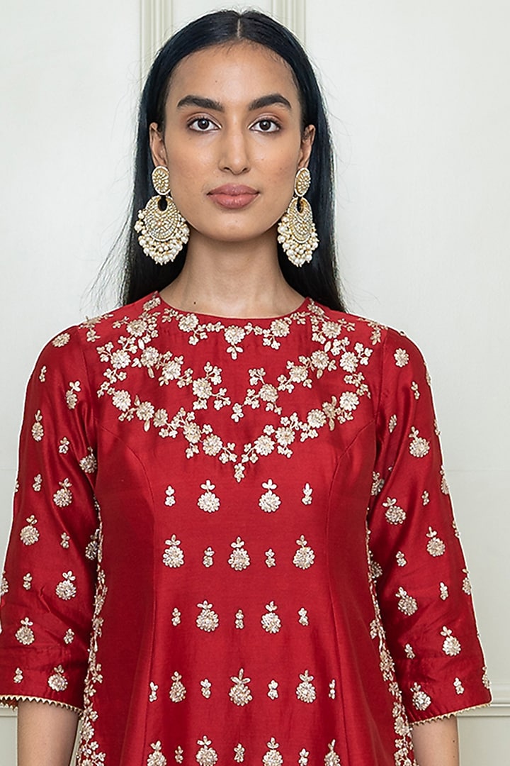 Scarlet Red Georgette Gharara Set For Girls by Sheetal Batra - Kids at Pernia's Pop Up Shop
