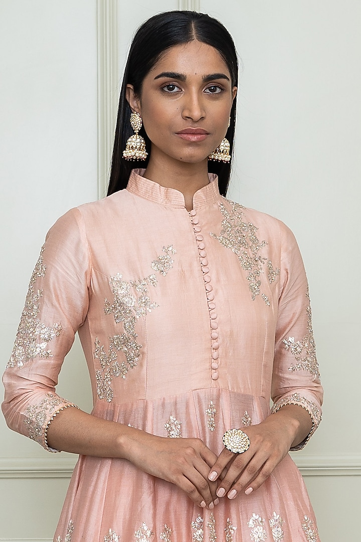 Buy Aarvi Pearl Pink Long Kurta With Palazzo And Dupatta by SHEETAL BATRA  at Ogaan Online Shopping Site