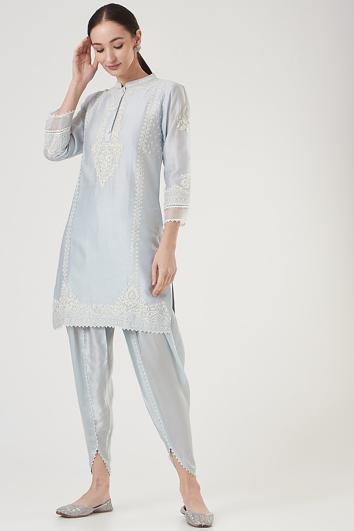 Sky Blue Embroidered Kurta Set For Girls by Sheetal Batra - Kids at Pernia's Pop Up Shop