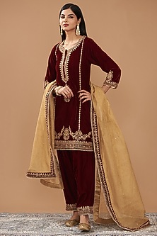 product-color-Maroon