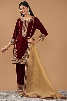 product-color-Maroon
