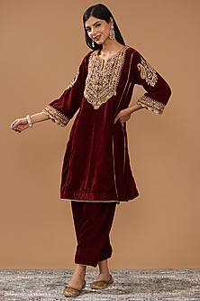 product-color-Maroon
