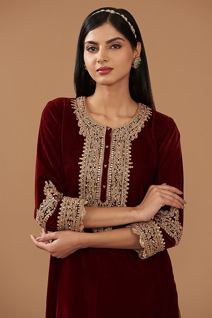 Maroon Silk Velvet Hand Embroidered Straight Kurta Set For Girls by Sheetal Batra - Kids at Pernia's Pop Up Shop