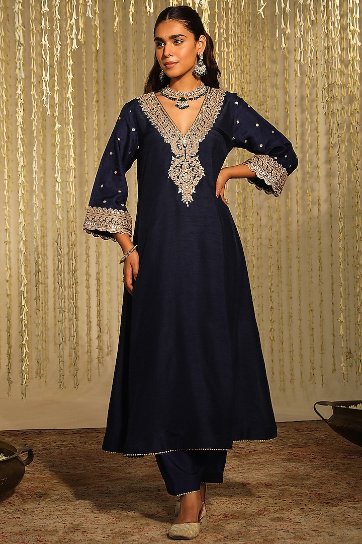 Deep Blue Pure Silk Dori Embroidered Kaftan Set For Girls by Sheetal Batra - Kids