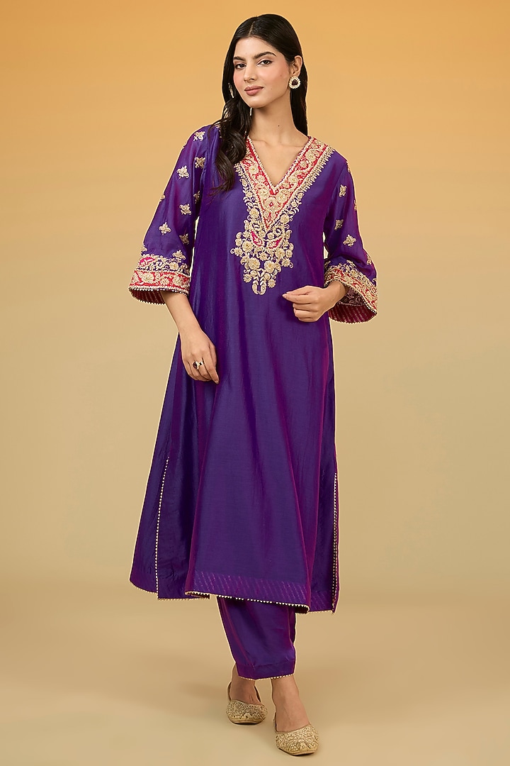 Purple Silk Chanderi Banarasi Hand Embroidered Kurta Set For Girls by Sheetal Batra - Kids at Pernia's Pop Up Shop