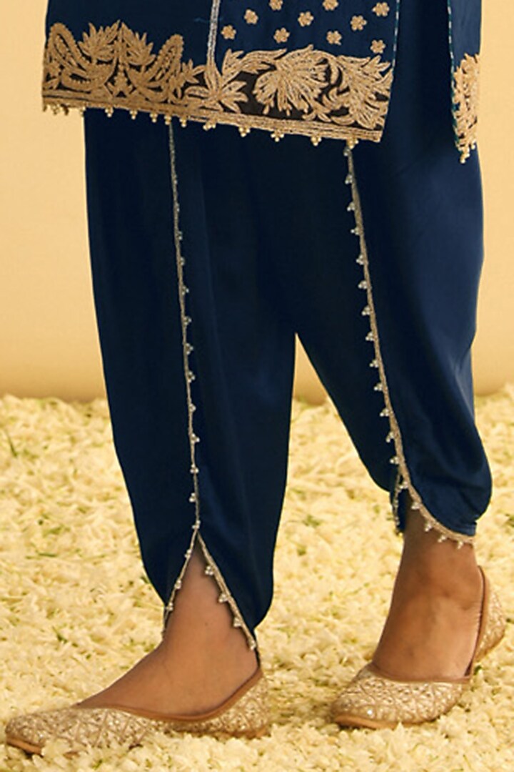 Deep Blue Chanderi Silk Embroidered Kurta Set For Girls by Sheetal Batra - Kids at Pernia's Pop Up Shop