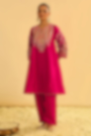 Hot Pink Pure Silk Chanderi Embroidered Kurta Set For Girls by Sheetal Batra - Kids at Pernia's Pop Up Shop