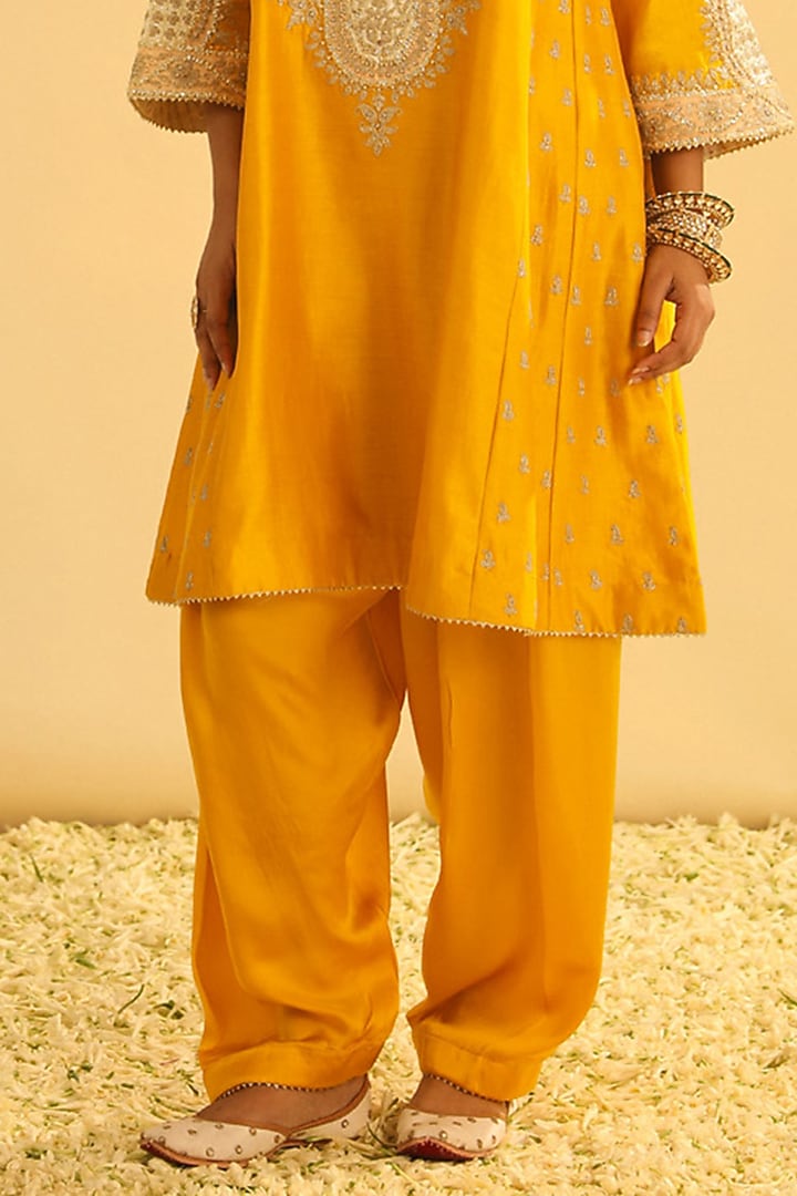 Mustard Silk Chanderi Embroidered Kurta Set For Girls by Sheetal Batra - Kids at Pernia's Pop Up Shop
