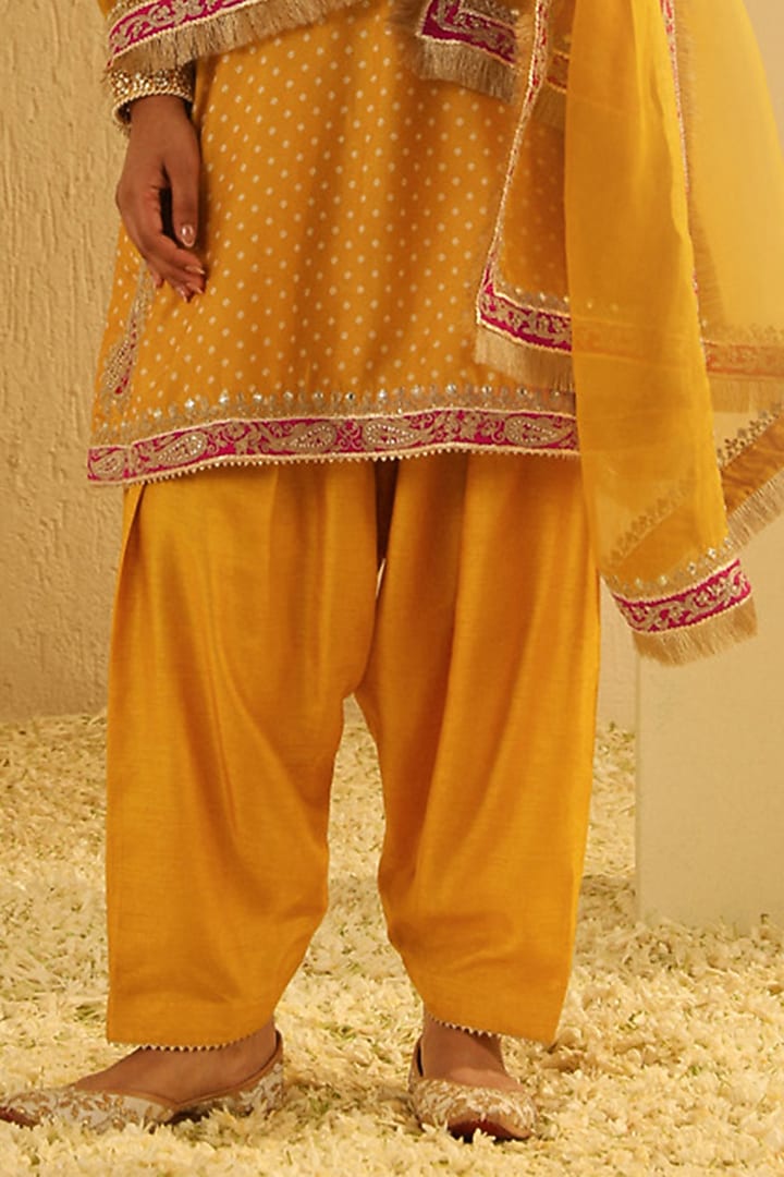 Mustard Upada Silk Sequin Embellished Kurta Set For Girls by Sheetal Batra - Kids at Pernia's Pop Up Shop