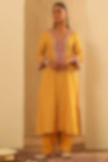 Mustard Upada Silk Bandhej Choga Kurta Set For Girls by Sheetal Batra - Kids at Pernia's Pop Up Shop