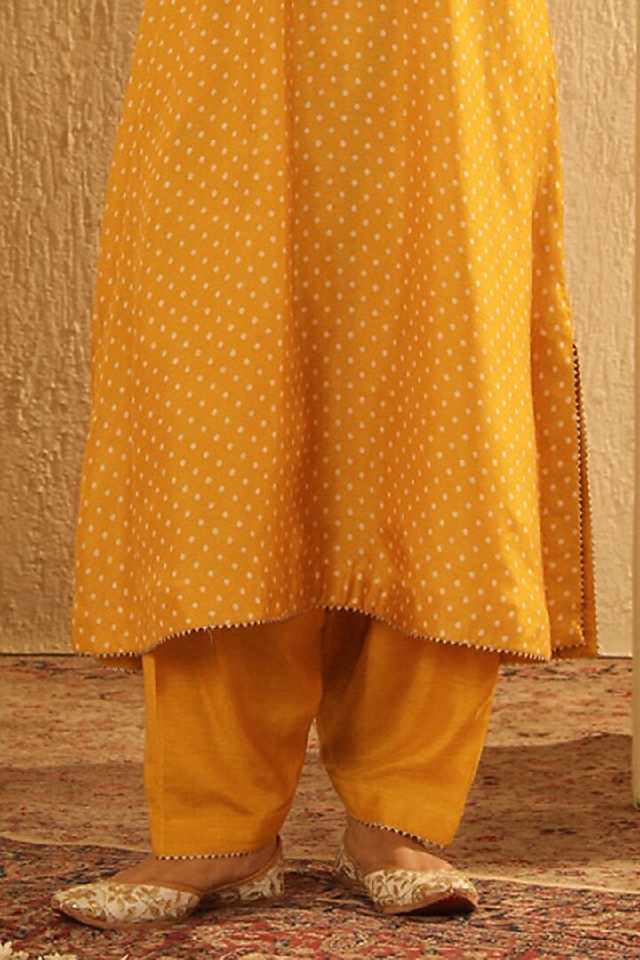 Mustard Upada Silk Bandhej Choga Kurta Set For Girls by Sheetal Batra - Kids at Pernia's Pop Up Shop