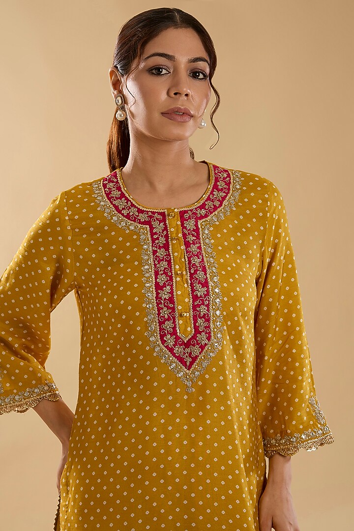 Mustard Upada Silk Kashmiri Tilla Embroidered Kurta Set For Girls by Sheetal Batra - Kids at Pernia's Pop Up Shop