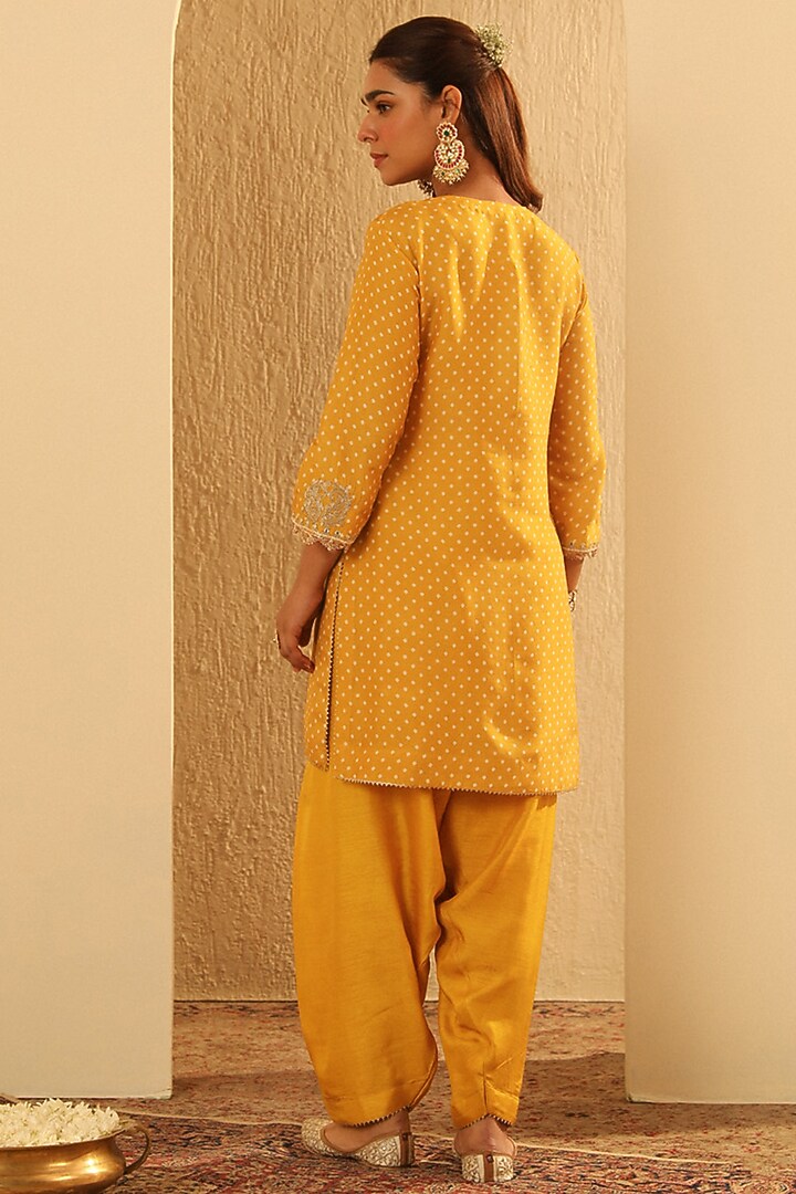 Mustard Upada Silk Bandhej Choga Kurta Set For Girls by Sheetal Batra - Kids at Pernia's Pop Up Shop