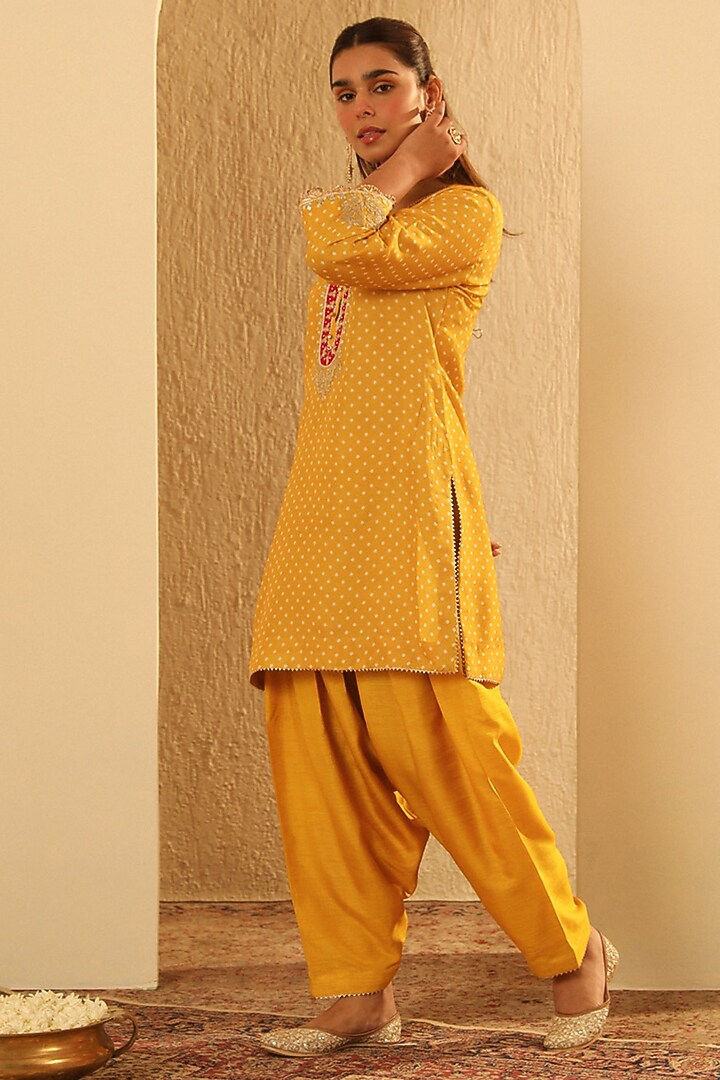 Mustard Upada Silk Bandhej Choga Kurta Set For Girls by Sheetal Batra - Kids at Pernia's Pop Up Shop