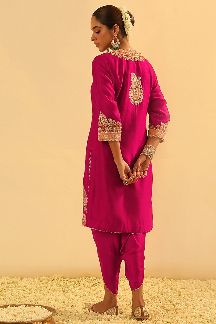 Hot Pink Silk Chanderi Kashmiri Tilla Embroidered Short Kurta Set For Girls by Sheetal Batra - Kids at Pernia's Pop Up Shop