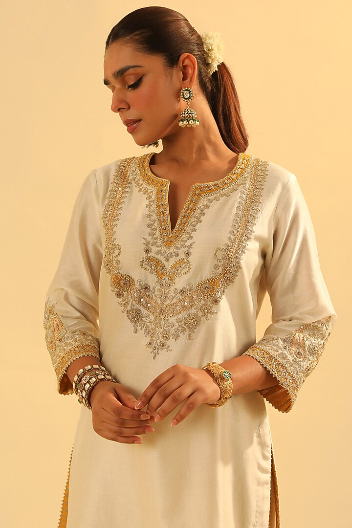 Ivory Silk Chanderi Embroidered Short Kurta Set For Girls by Sheetal Batra - Kids at Pernia's Pop Up Shop