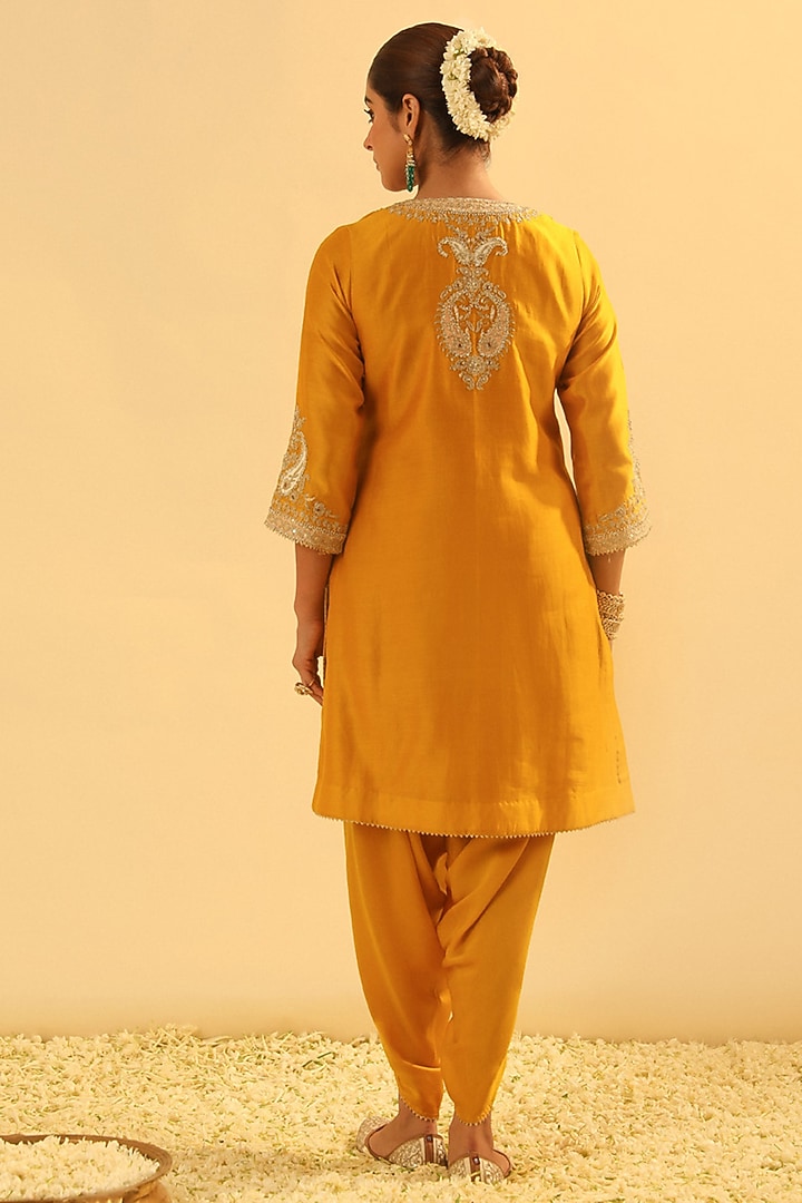 Mustard Silk Chanderi Embroidered Short Kurta Set For Girls by Sheetal Batra - Kids at Pernia's Pop Up Shop