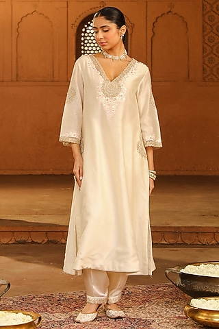 Ivory Pure Silk Chanderi Embroidered A-Line Kurta Set For Girls by Sheetal Batra - Kids