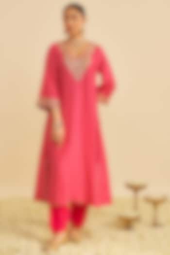 Hot Pink Pure Upada Silk Embroidered A-Line Kaftan Set For Girls by Sheetal Batra - Kids at Pernia's Pop Up Shop