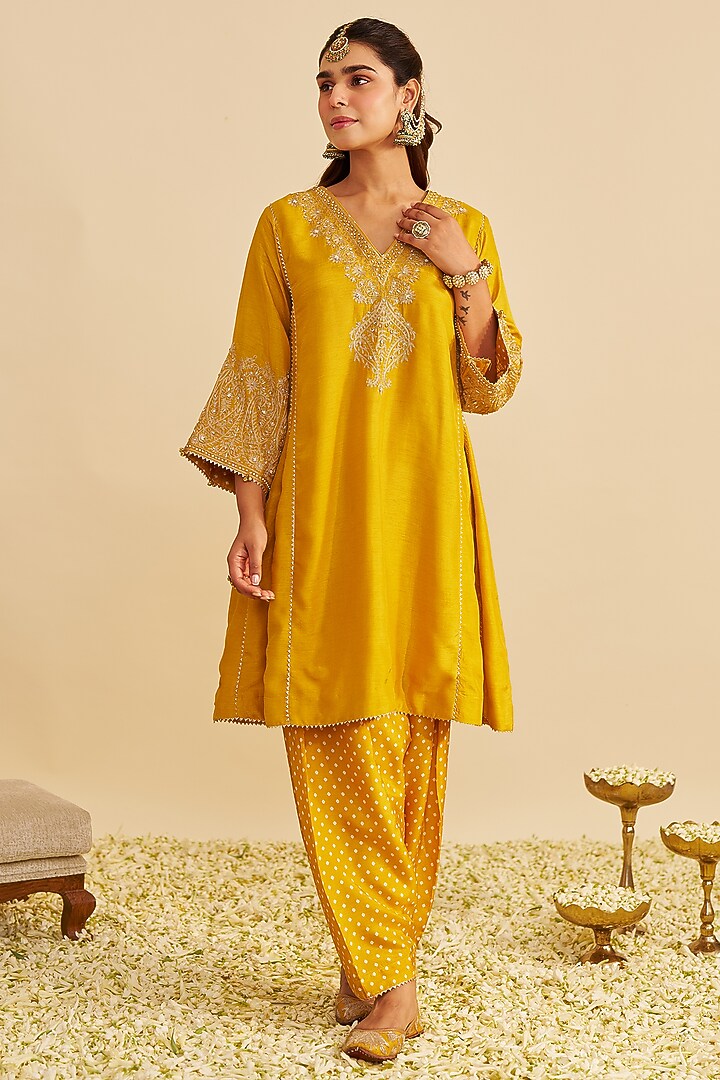Mustard Pure Upada Silk Gota Embroidered Kurta Set For Girls by Sheetal Batra - Kids at Pernia's Pop Up Shop